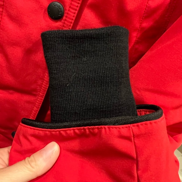 SOLDCanadagoose Trillium Parka - Picture 8 of 13
